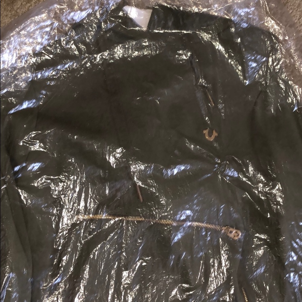 True religion hoodie jacket with front pocket